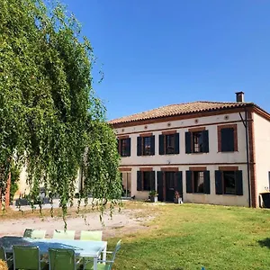 chez-lucynico.midi-pyreneeshotels.com/