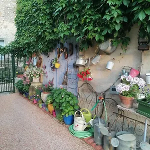  Bed & Breakfast Au Relais Fleuri France